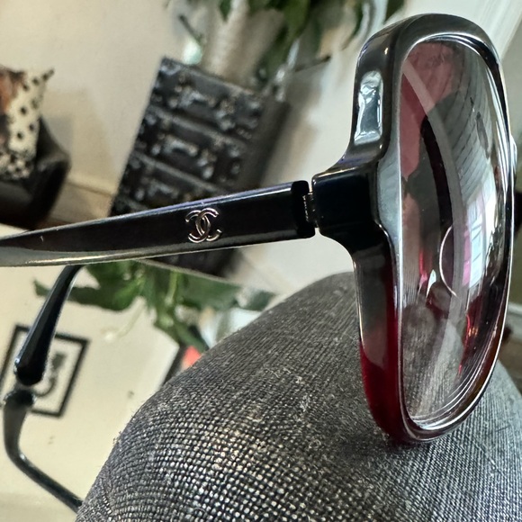 Authentic!!! Authentic Chanel Sunglasses - Picture 5 of 5
